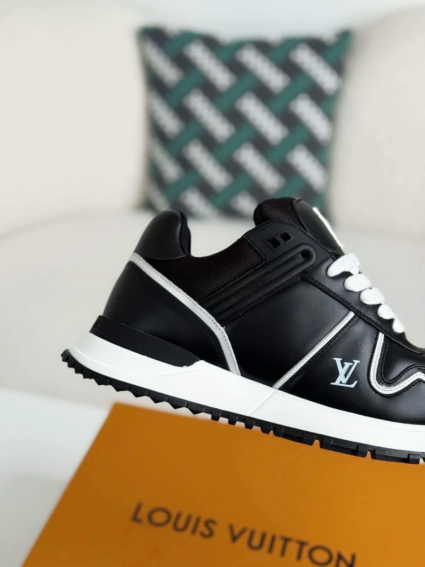 Black Run Away Maxi Sneakers