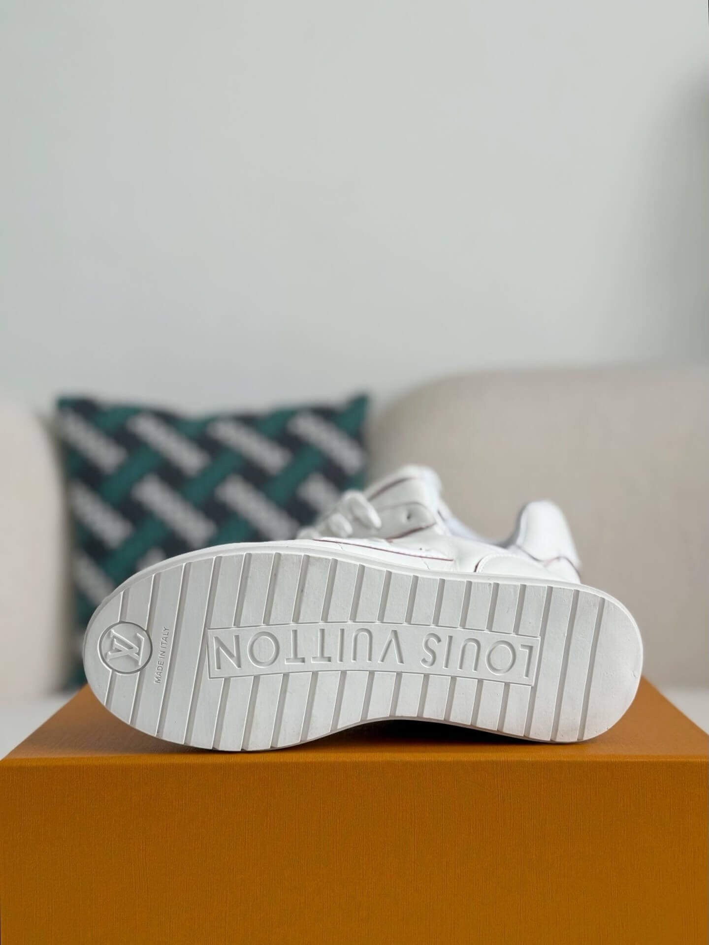 Louis Vuitton LV Butter Sneaker 'White/Burgundy' – HolloShoe