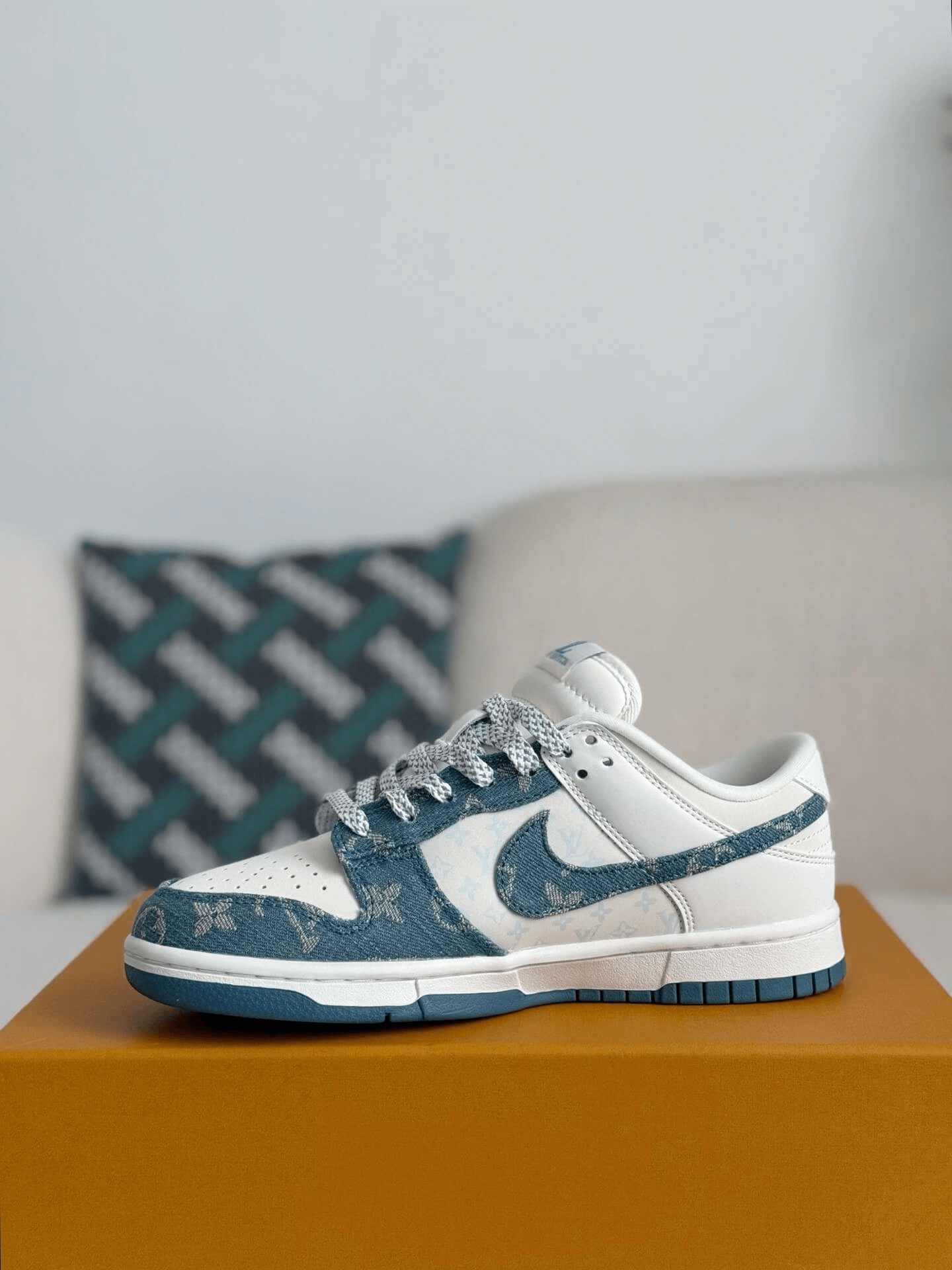Louis Vuitton x Nike SB Dunk Low White Blue Monogram Denim – HolloShoe