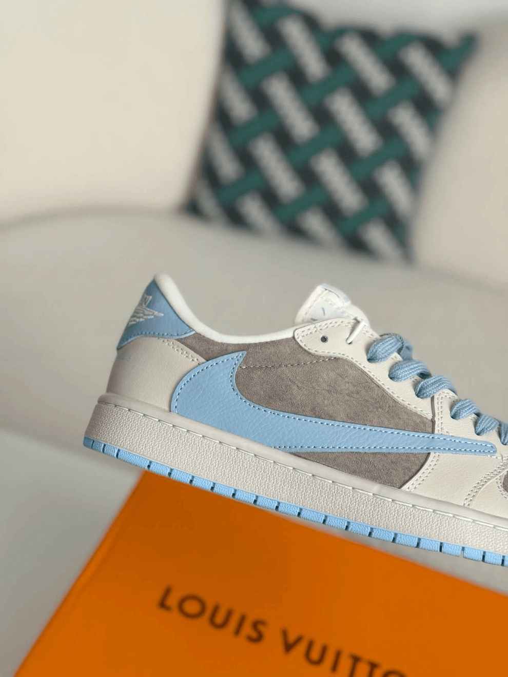 Louis Vuitton LV x Travis Scott x Nike Air Jordan 1 Low OG SP Sneakers ...
