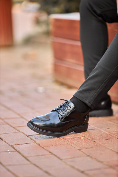 Monaco Plain-Toe Derby — Black Polished