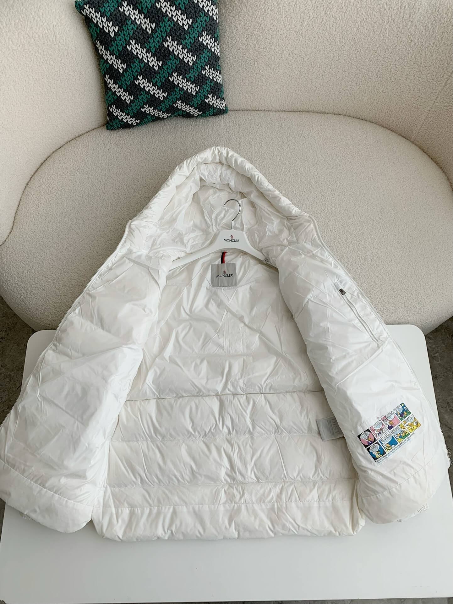 Moncler Cardere Quilted White Down Jacket