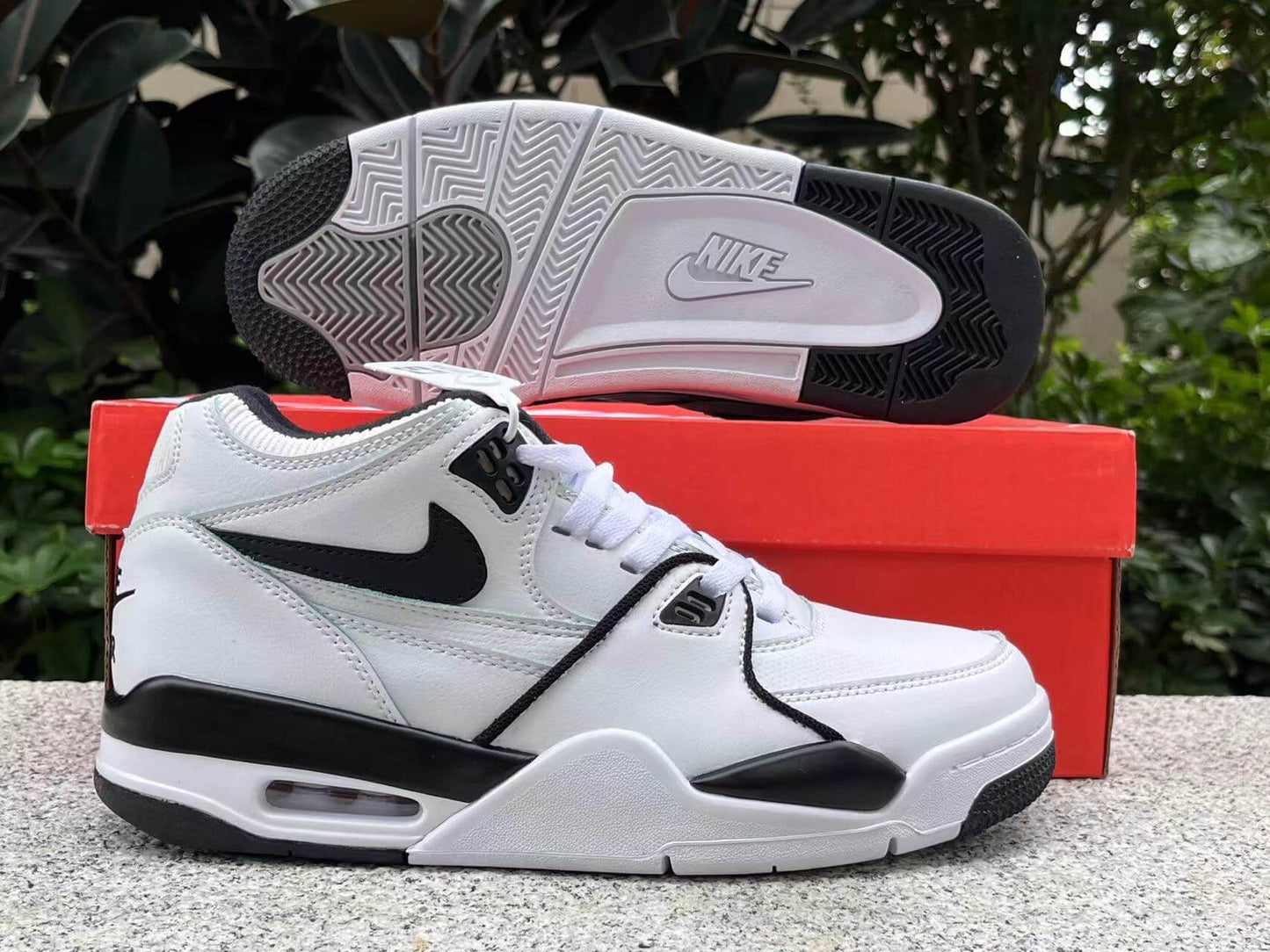 Nike Air Flight 89 Low Black White Sneaker