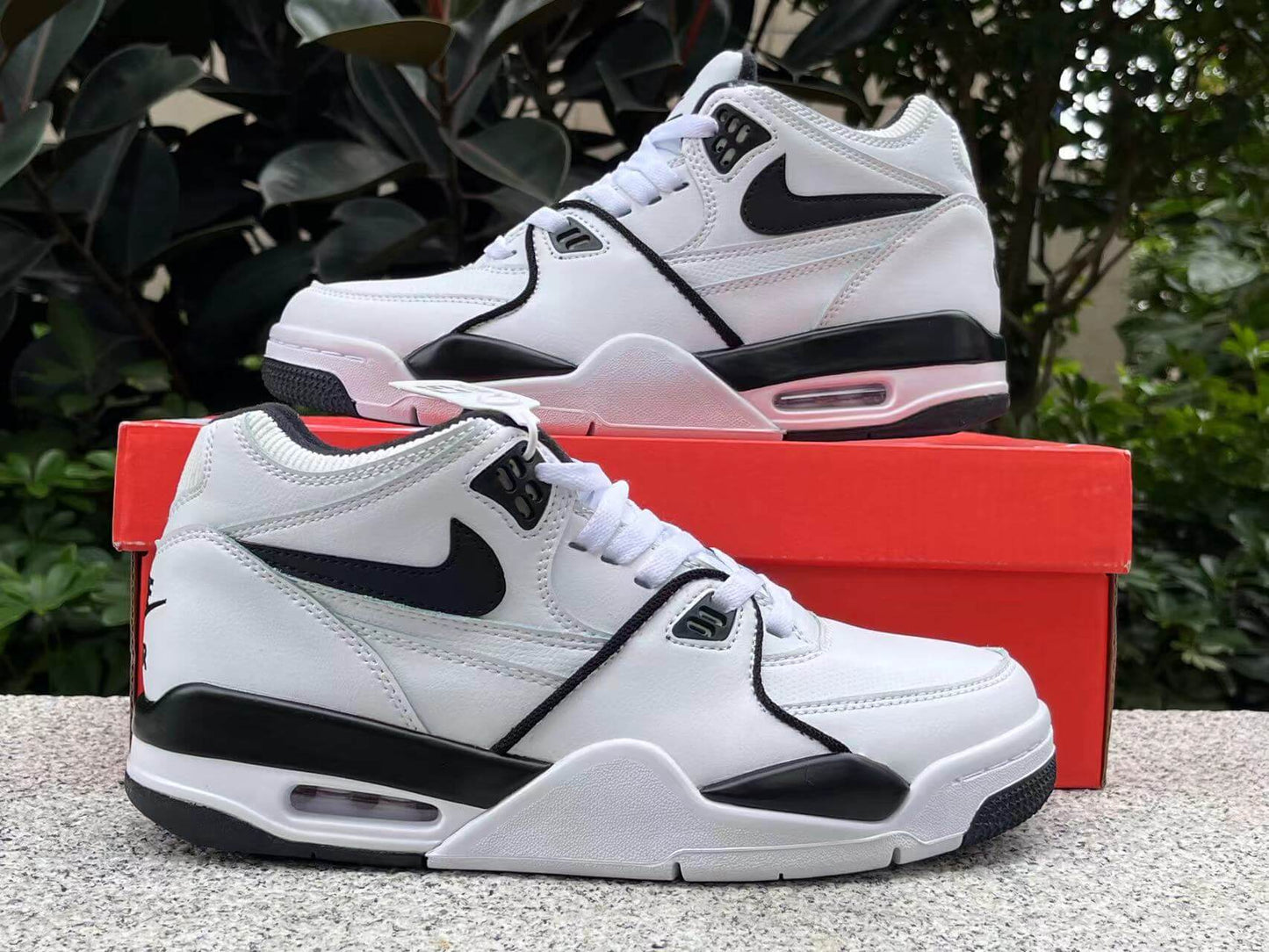 Nike Air Flight 89 Low Black White Sneaker