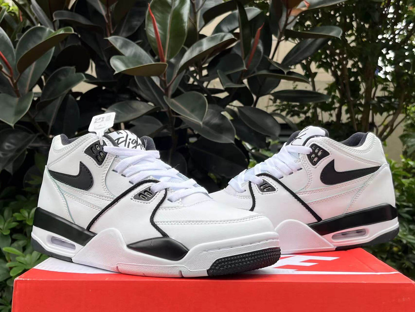 Nike Air Flight 89 Low Black White Sneaker