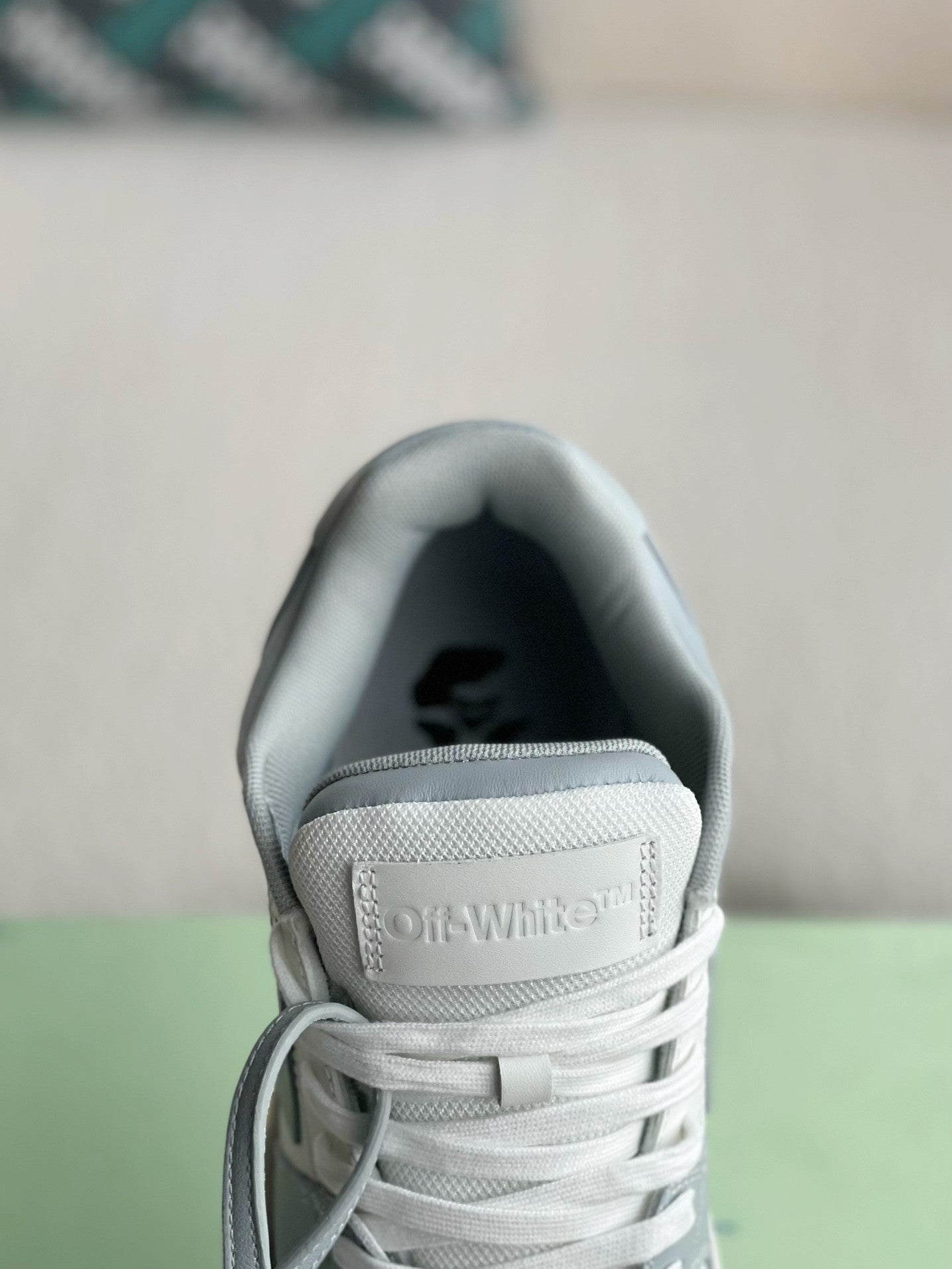 Off-White Out of Office "OOO" sneakers "Gray White"