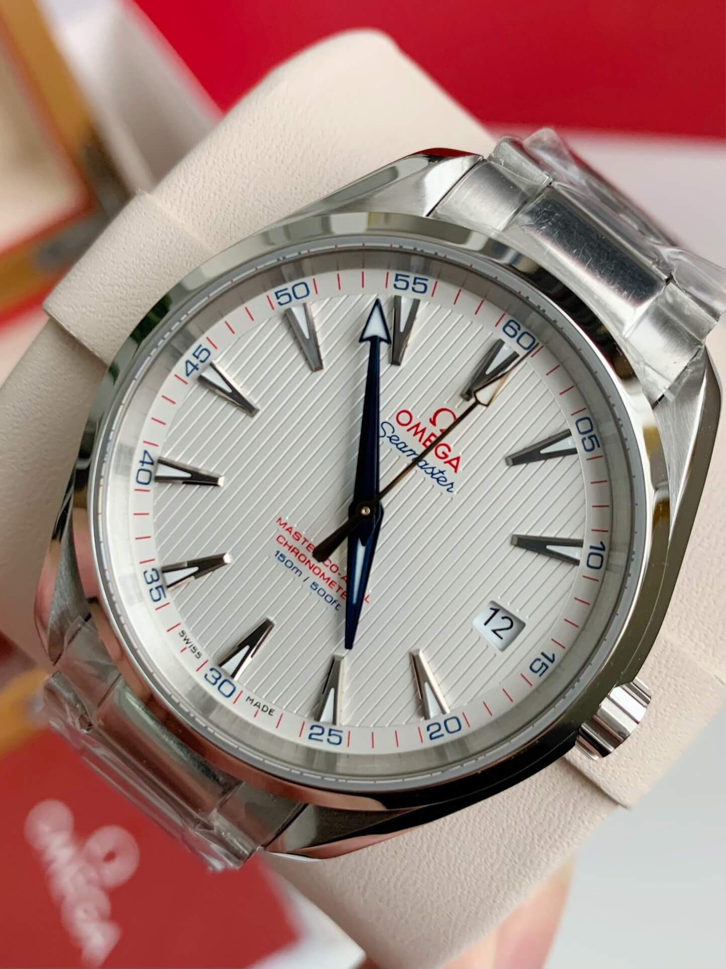 Omega Seamaster Aqua Terra 150M Co-Axial Master Chronometer 41mm Ref. 220.10.41.21.02.001 – Silver "Teak" Dial