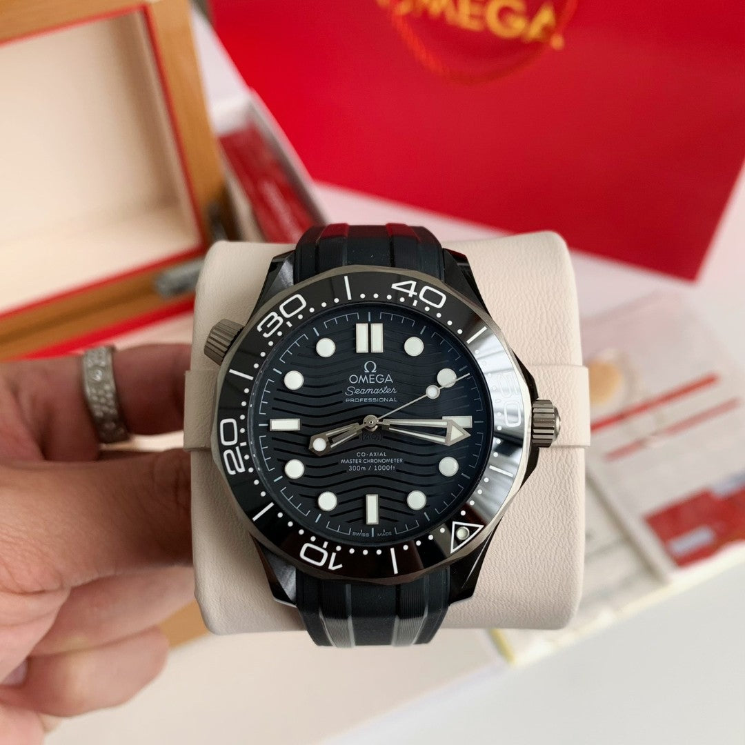 Omega Seamaster Diver 300M Co-Axial Master Chronometer 43.5mm Ref. 210.92.44.20.01.003 – Black Ceramic