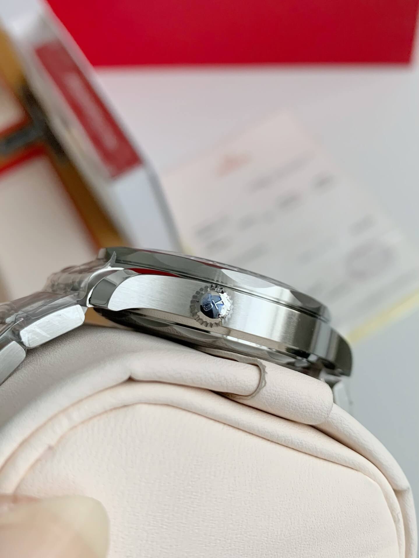 Omega Seamaster Diver 300M Co-Axial Master Chronometer Ref. 210.30.42.20.01.001 – Black Dial
