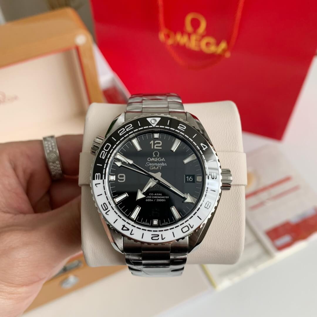 Omega Seamaster Planet Ocean 600M Co-Axial Master Chronometer GMT 43.5mm Ref. 215.30.44.22.01.001 – "Cookies and Cream"