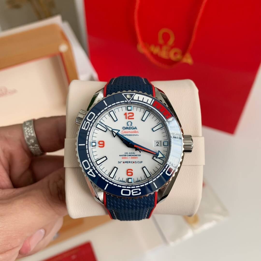 Omega Seamaster Planet Ocean 600M Co-Axial Master Chronometer 43.5mm Ref. 215.32.43.21.04.001 – America's Cup Edition