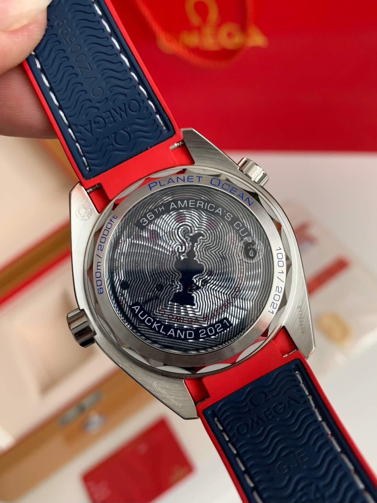 Omega Seamaster Planet Ocean 600M Co-Axial Master Chronometer 43.5mm Ref. 215.32.43.21.04.001 – America's Cup Edition