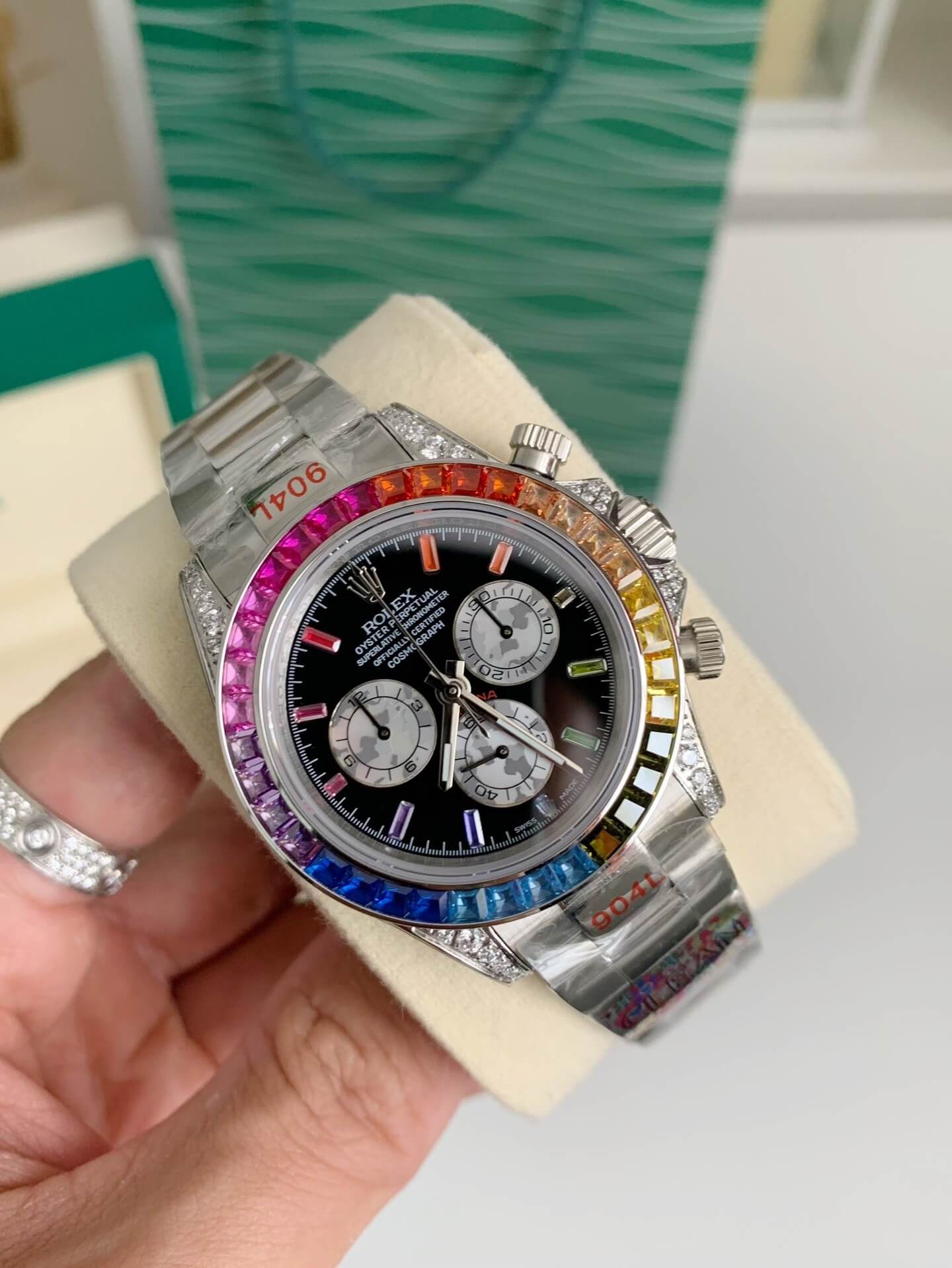 Rolex Cosmograph Daytona “Rainbow” Ref. 116599RBOW – White Gold, Baguette Sapphire Bezel
