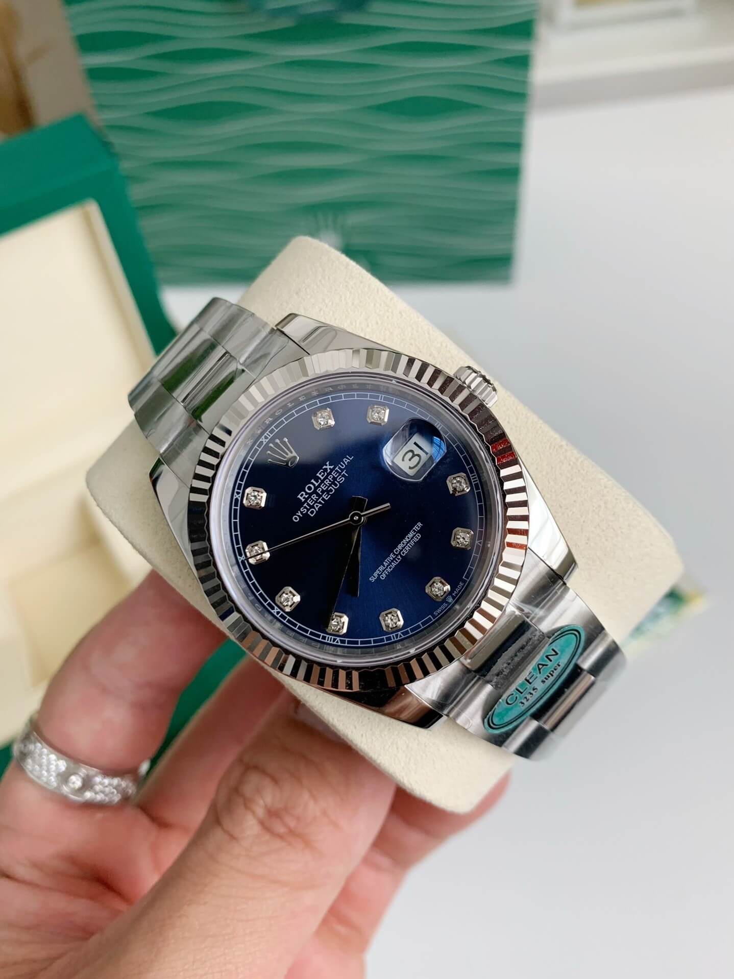 Rolex Datejust 41 Ref. 126334 – Blue Diamond Dial, Fluted Bezel & Oyster Bracelet