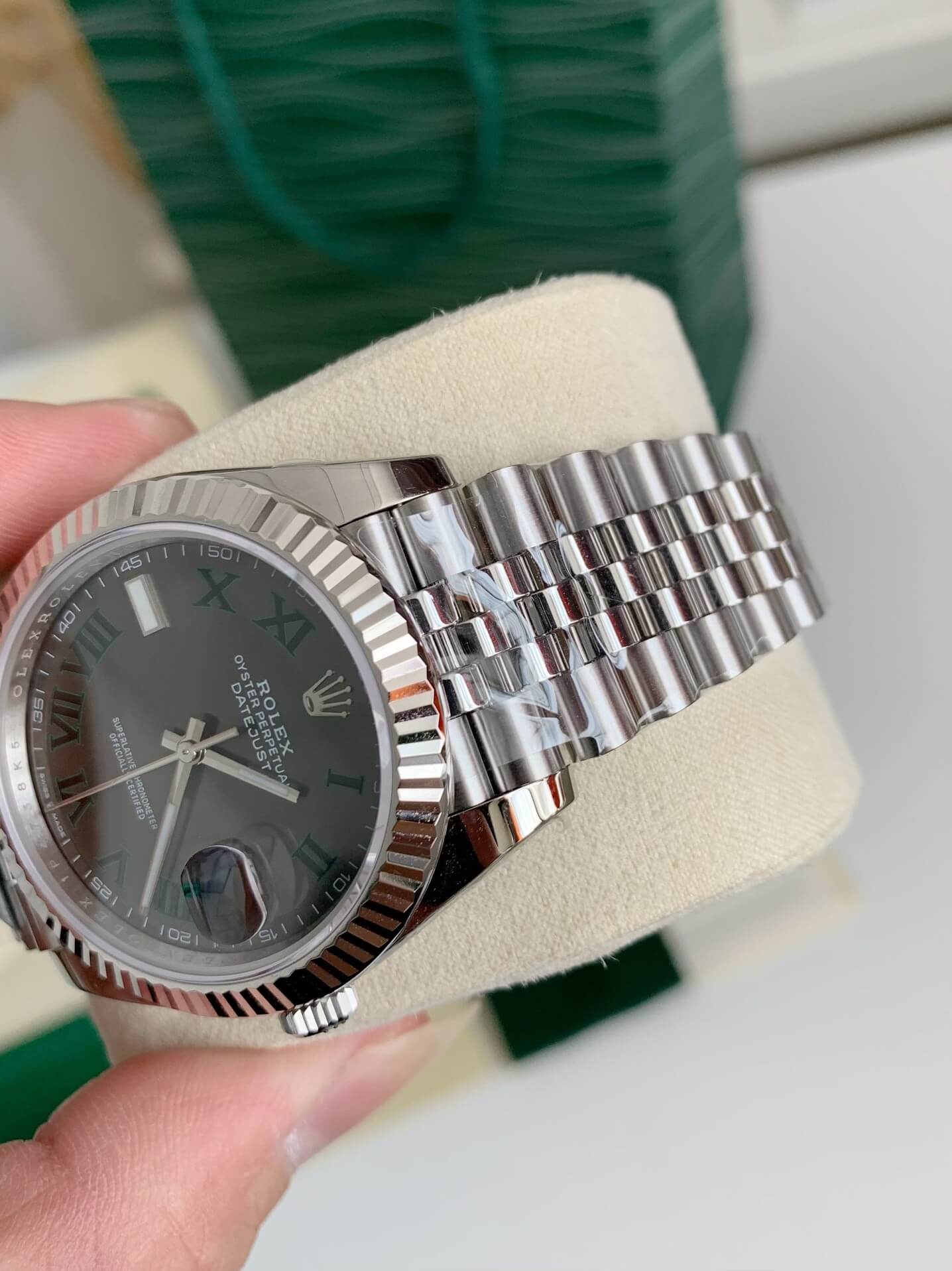 Rolex Datejust 41 Ref. 126334 – Oystersteel and White Gold, Slate Wimbledon Dial, Jubilee Bracelet