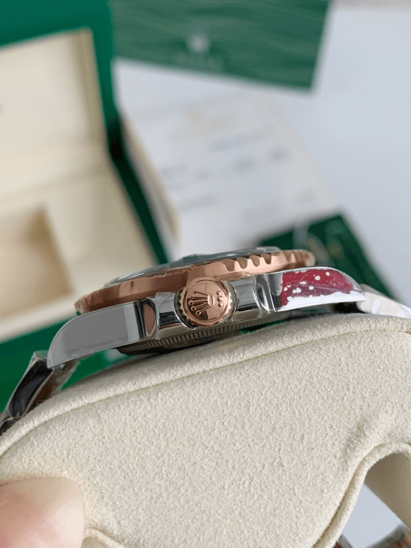 Rolex GMT-Master II Ref. 126711CHNR – Everose Rolesor, Root Beer Bezel