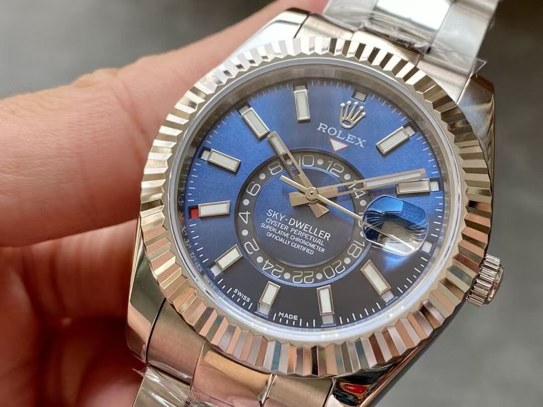 Rolex Sky-Dweller Ref. 326934 – White Rolesor, Blue Dial, Oyster Bracelet