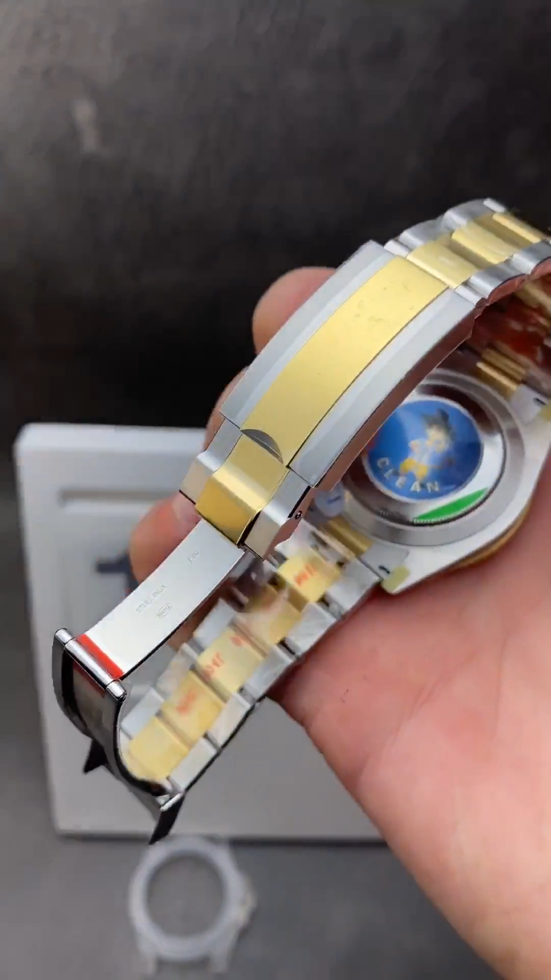 Rolex Submariner Date Ref. 126613LN – Oystersteel & 18ct Yellow Gold