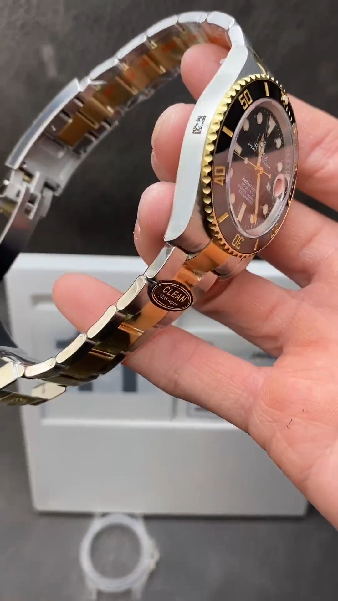 Rolex Submariner Date Ref. 126613LN – Oystersteel & 18ct Yellow Gold