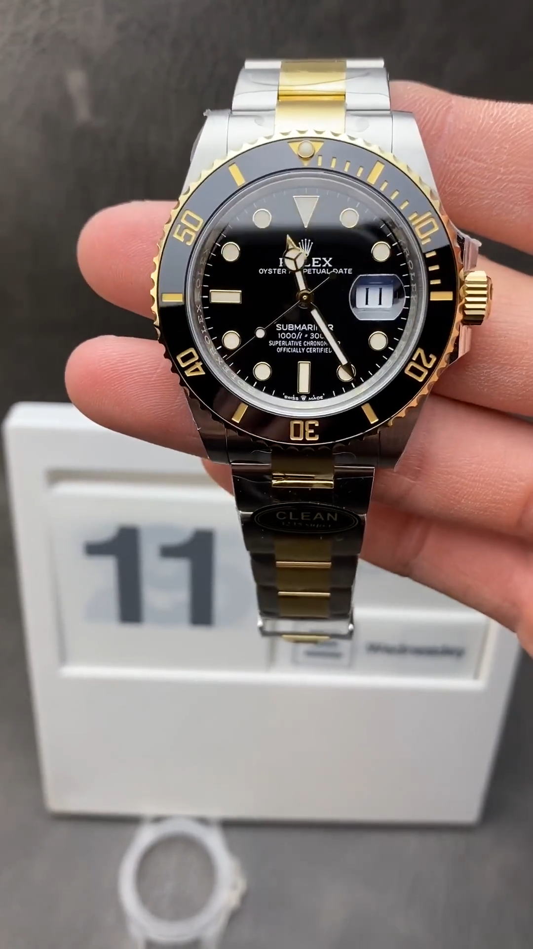 Rolex Submariner Date Ref. 126613LN – Oystersteel & 18ct Yellow Gold