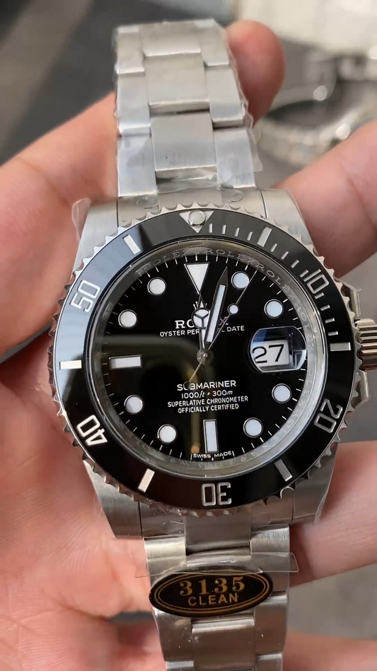 Rolex Submariner Date Ref. 126610LN – Oystersteel, Black Dial