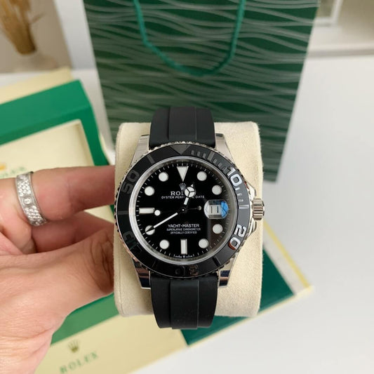 Rolex Yacht-Master 42 Ref. 226659 – 18ct White Gold, Black Dial, Oysterflex Bracelet