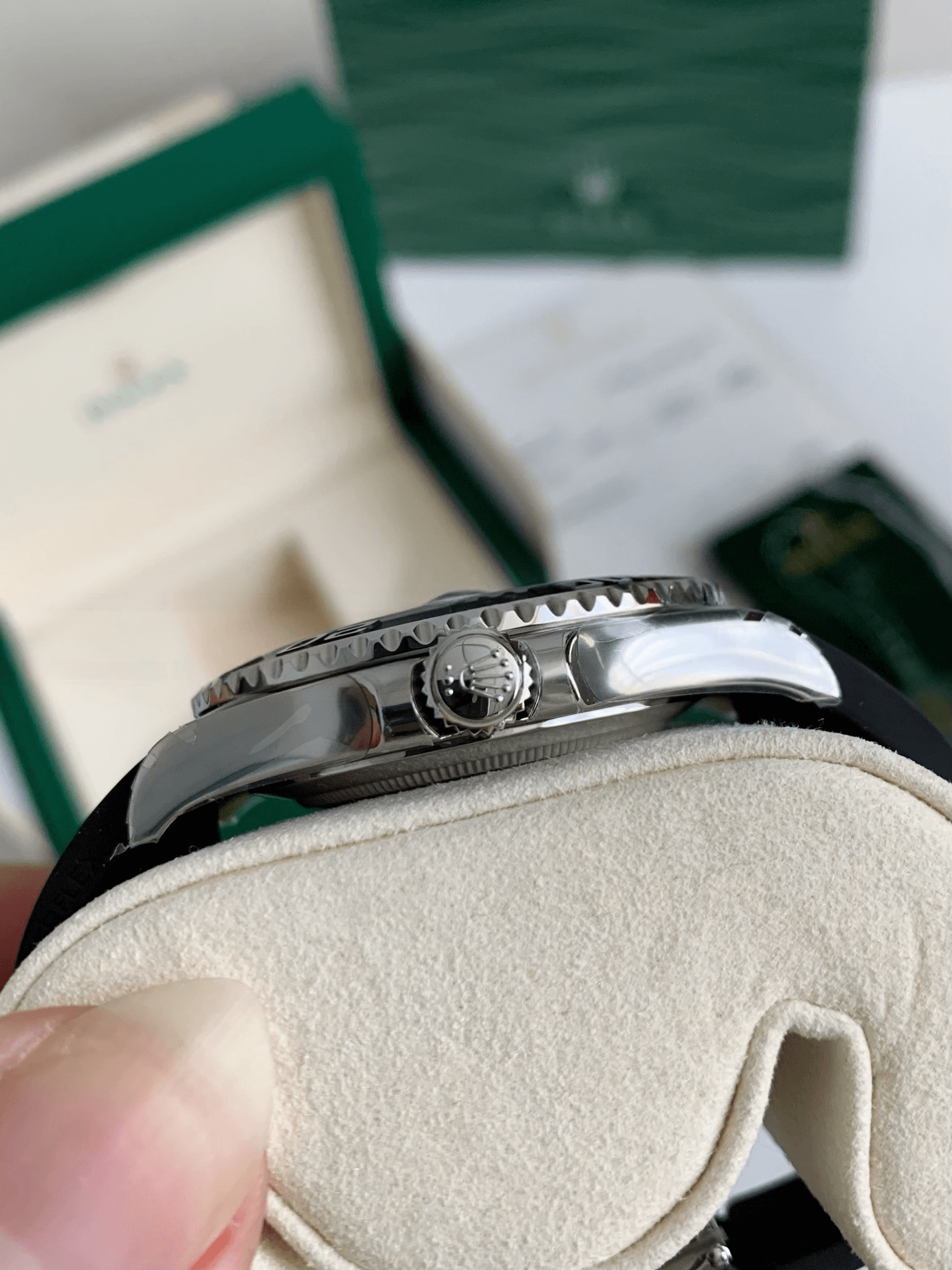 Rolex Yacht-Master 42 Ref. 226659 – 18ct White Gold, Black Dial, Oysterflex Bracelet