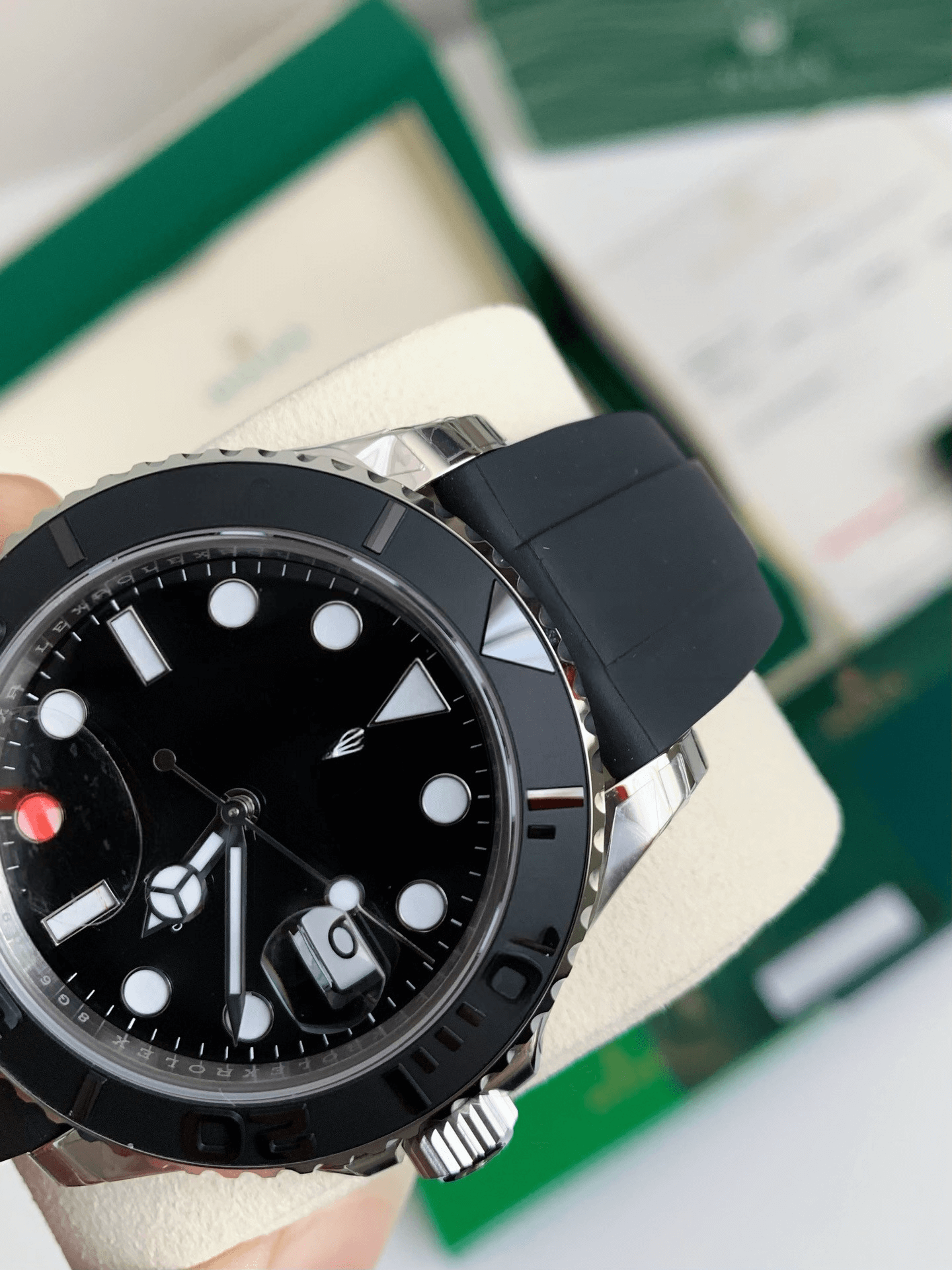 Rolex Yacht-Master 42 Ref. 226659 – 18ct White Gold, Black Dial, Oysterflex Bracelet