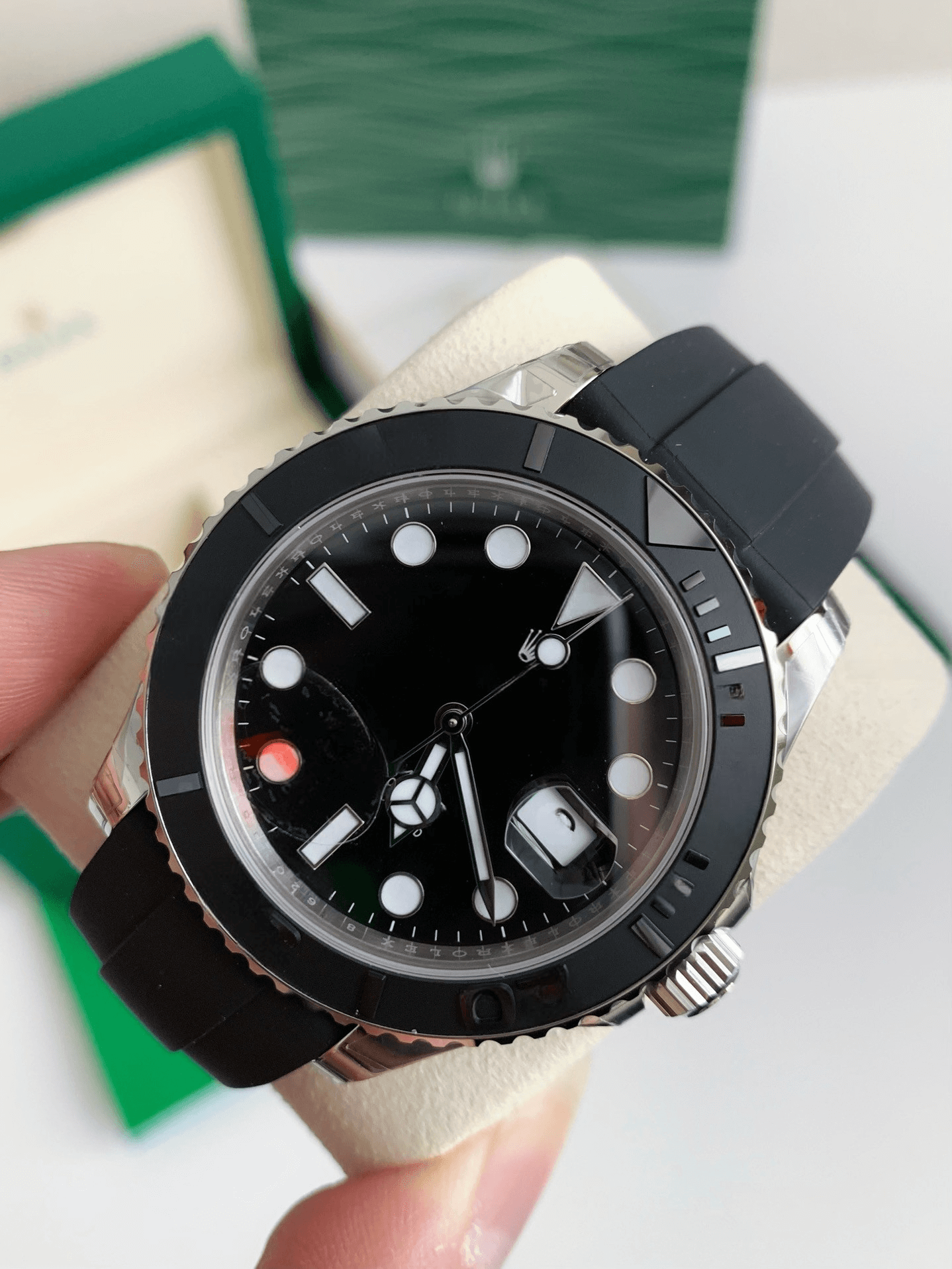 Rolex Yacht-Master 42 Ref. 226659 – 18ct White Gold, Black Dial, Oysterflex Bracelet