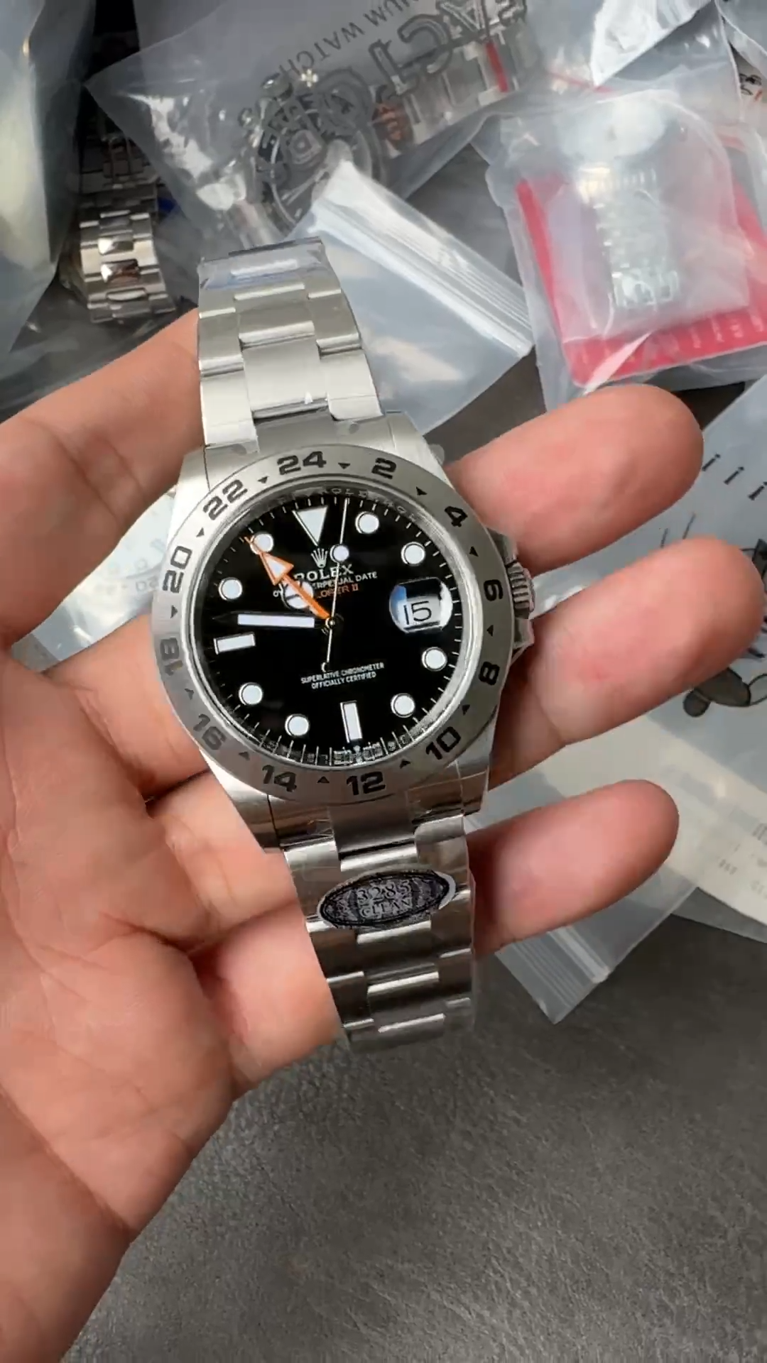 Rolex Explorer II Ref. 226570 – 42mm Oystersteel, Black Dial