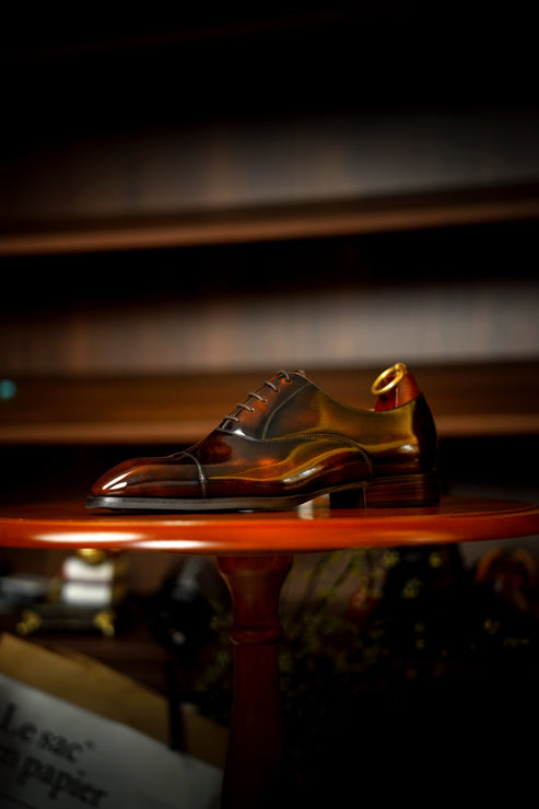Sophisticated Coffee Grain Cowhide Leather Balmoral Oxford Shoes