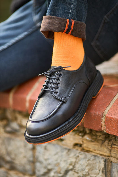 The HolloShoe Blaze Black Leather Apron Toe Derby Shoe
