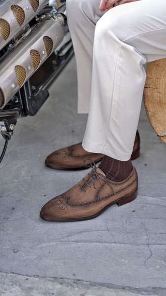 tobacco dress shoes Oxford patina Every man needs a staple oxford dress shoe in his wardrobe Verona Wholecut Oxford Tobacco