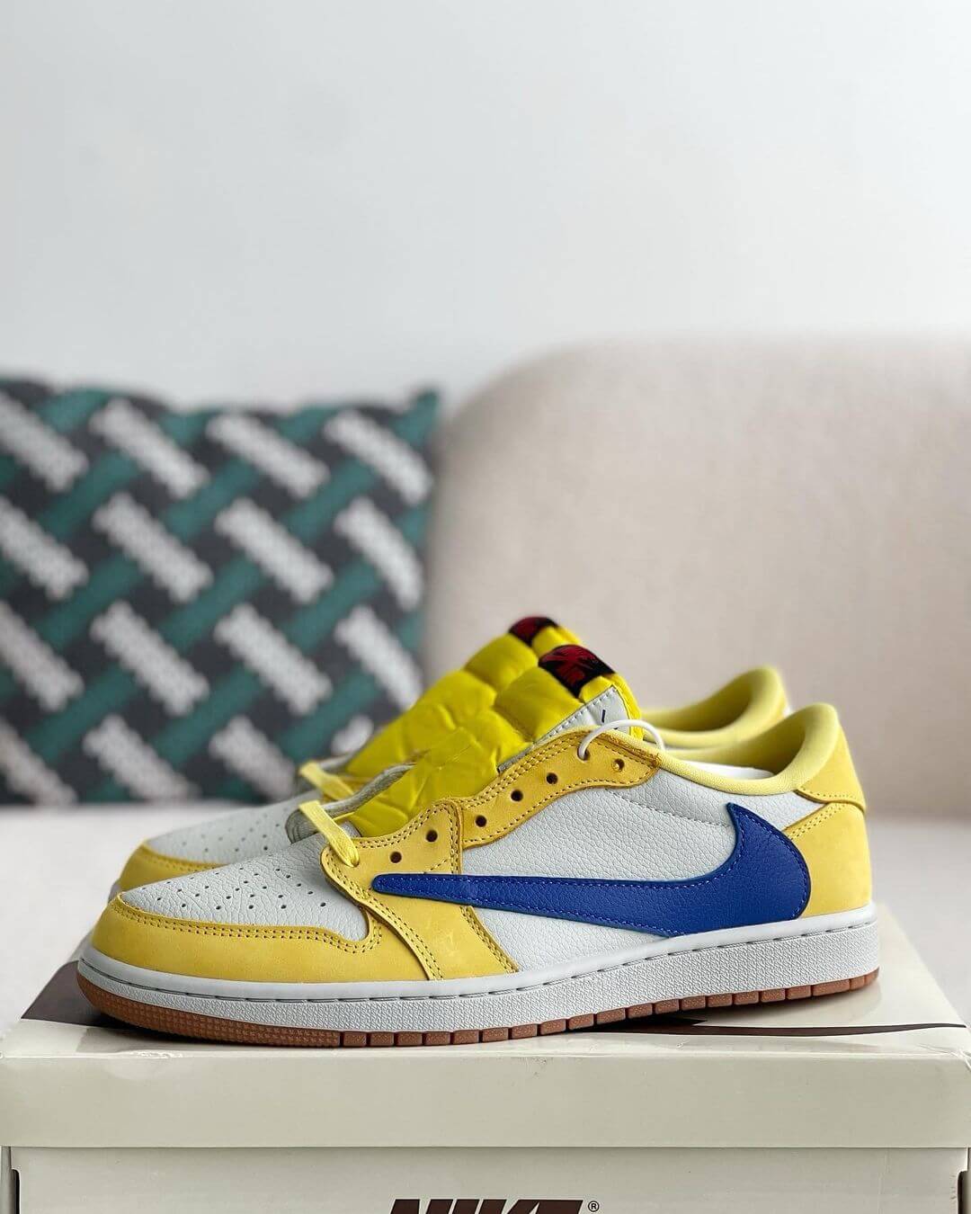 Travis Scott x Fragment x Air Jordan 1 Low Sneakers – Hollo Shoe