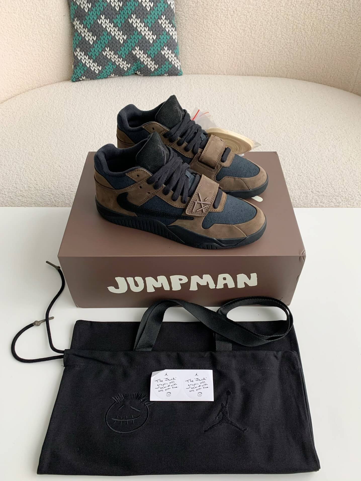 Travis Scott x Jordan Jumpman Jack Dark Mocha Sneakers Hollo Shoe