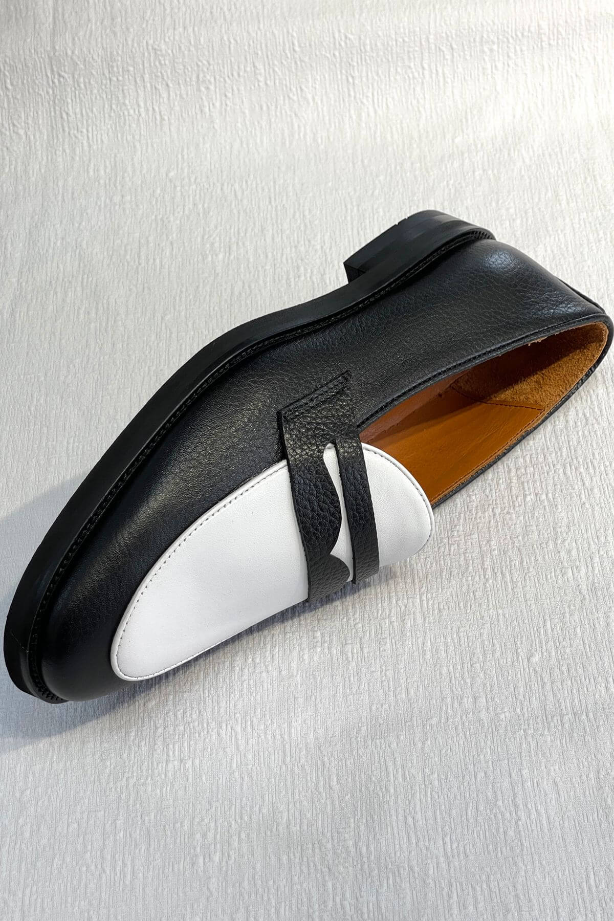 Handcrafted Black and White Two-Tone Calfskin Leather Penny Loafers