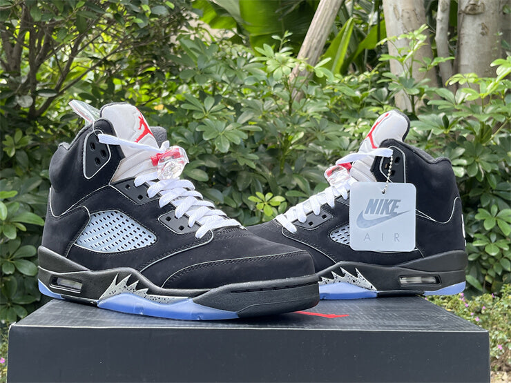 Air Jordan 5 deals Retro