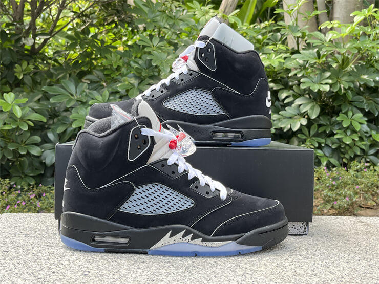 Air jordans 5 online