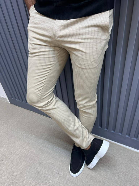 beige-checkered-trousers-