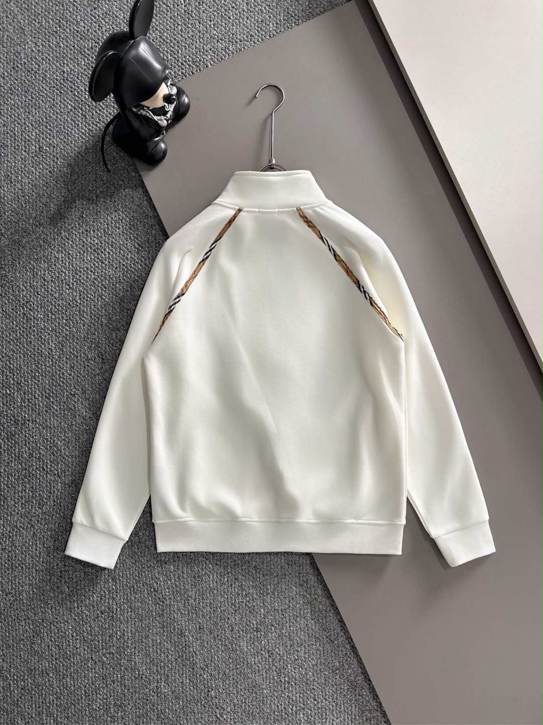 Burberry Cream Vintage Check Piping EKD Patch Tracksuit Set