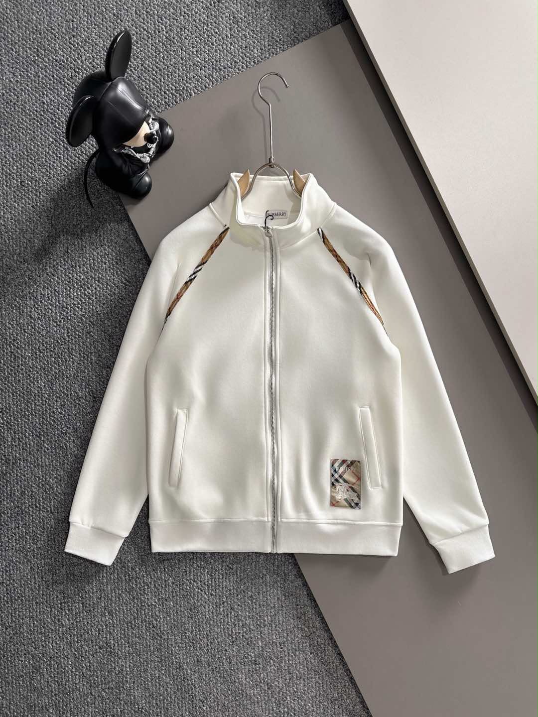 Burberry Cream Vintage Check Piping EKD Patch Tracksuit Set