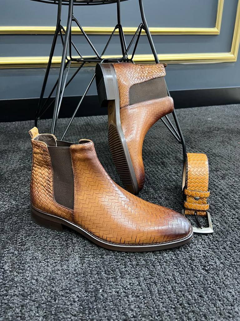 Sophisticated Camel Leather Chelsea Boots for Fashion Conscious Men â Hollo Shoe