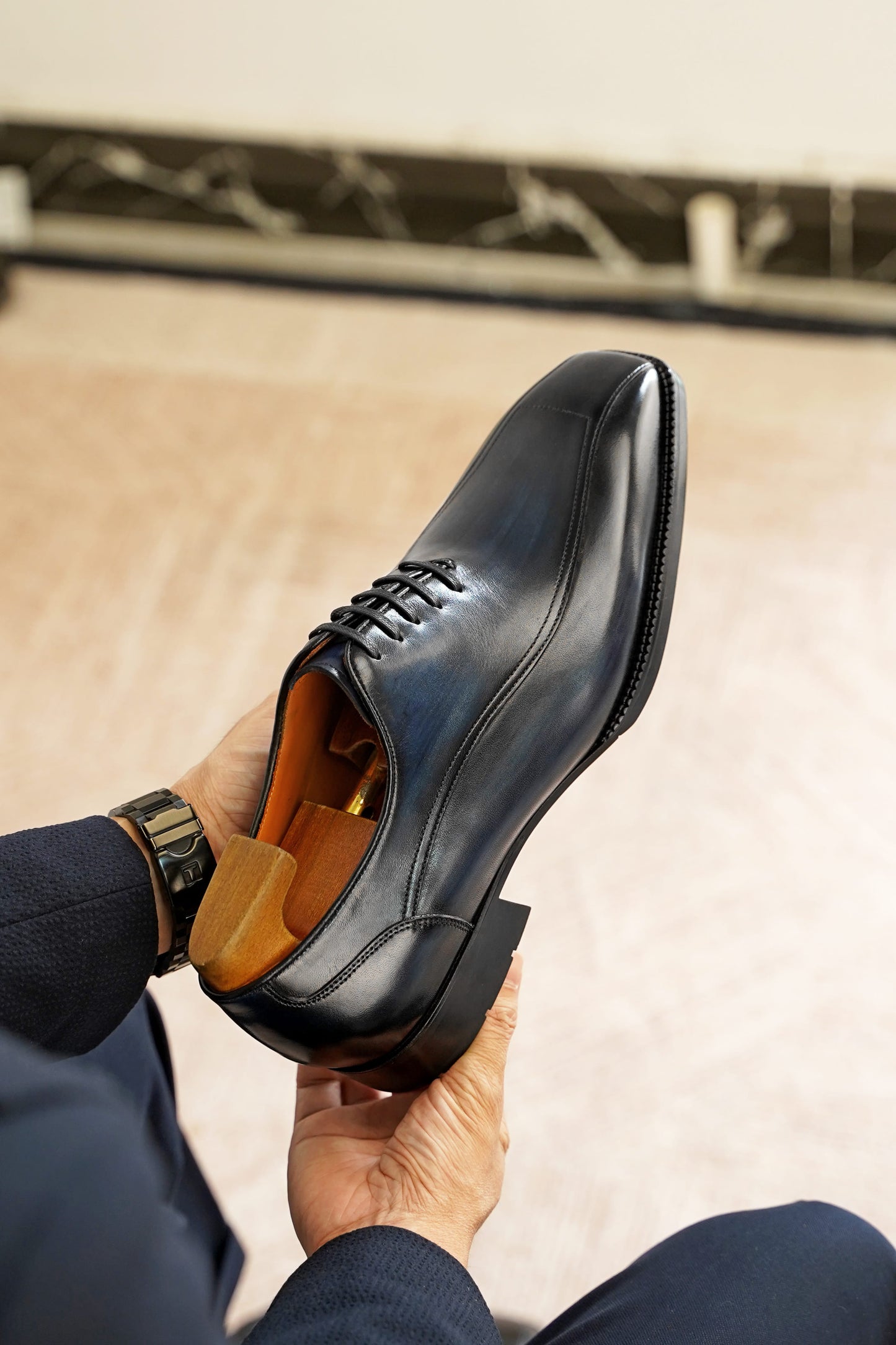 Cannes Chiseled Square-Toe Oxford — Patina Navy Leather