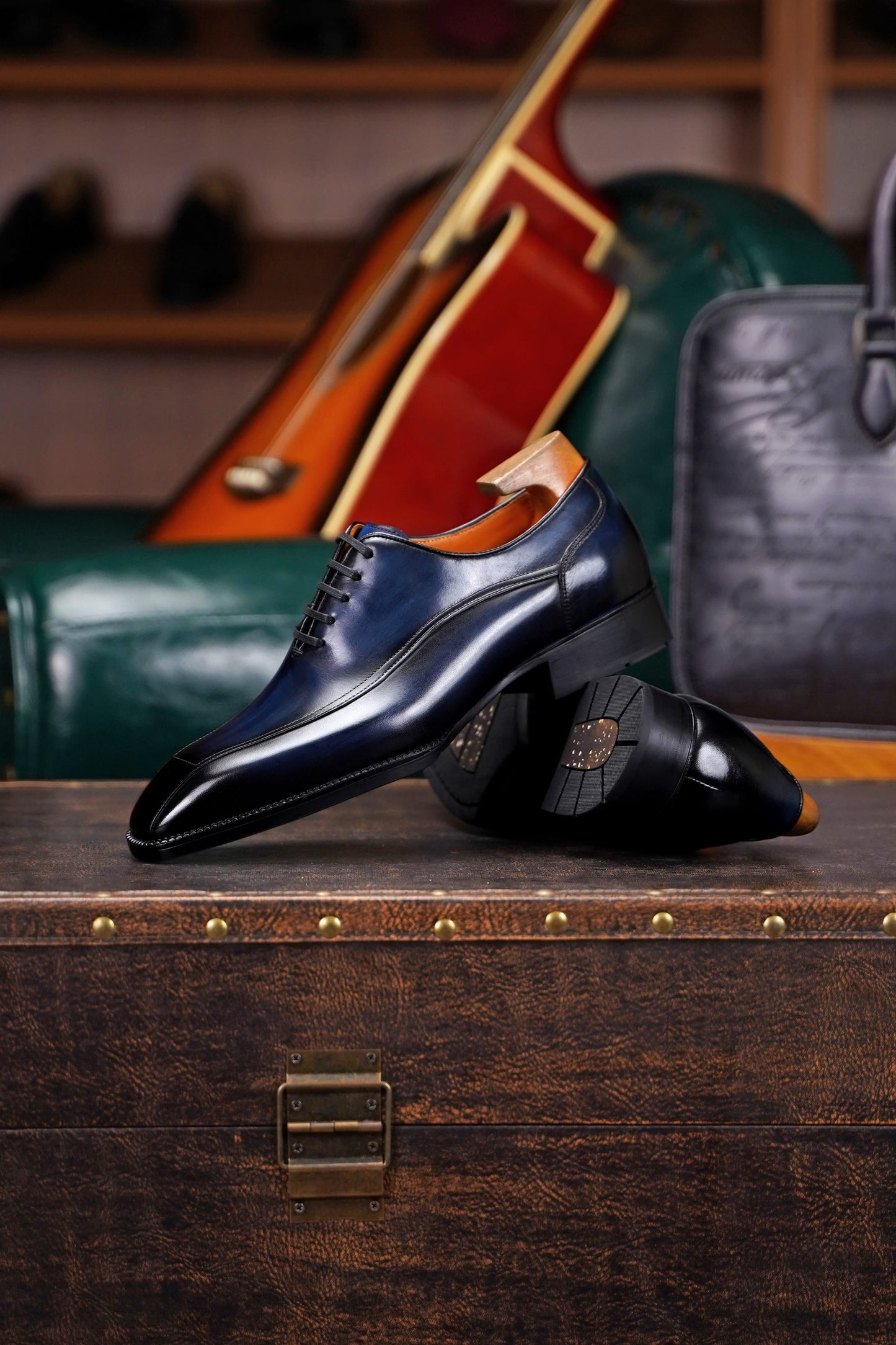 Cannes Chiseled Square-Toe Oxford — Patina Navy Leather