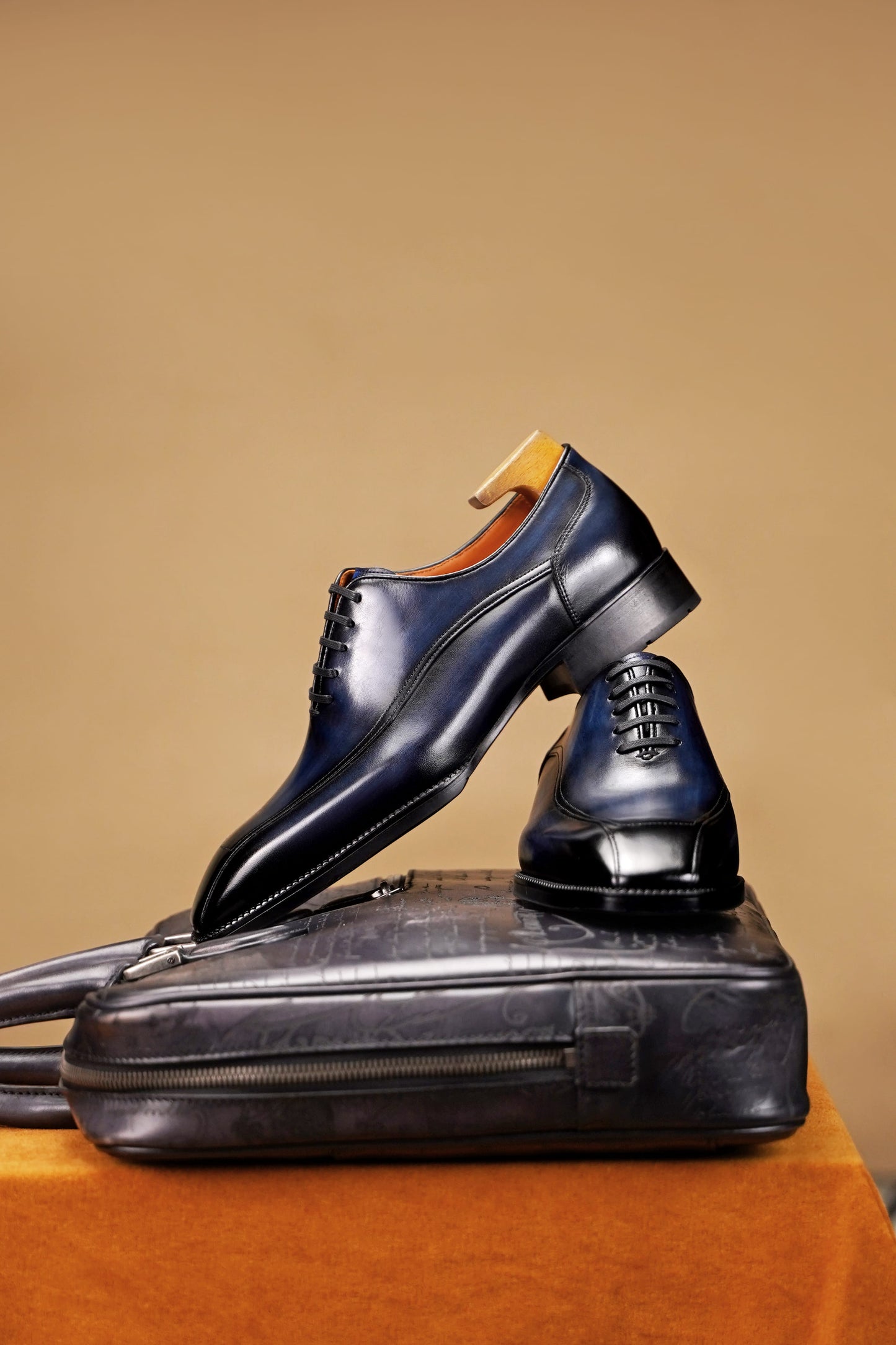 Cannes Chiseled Square-Toe Oxford — Patina Navy Leather