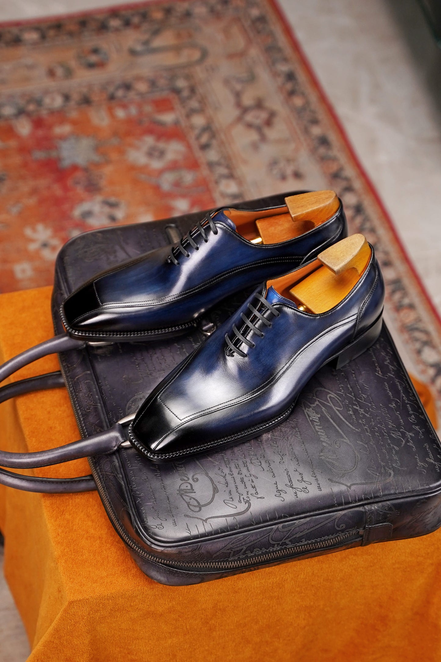 Cannes Chiseled Square-Toe Oxford — Patina Navy Leather