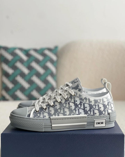 dior-sneaker_3_grande.jpg?v=