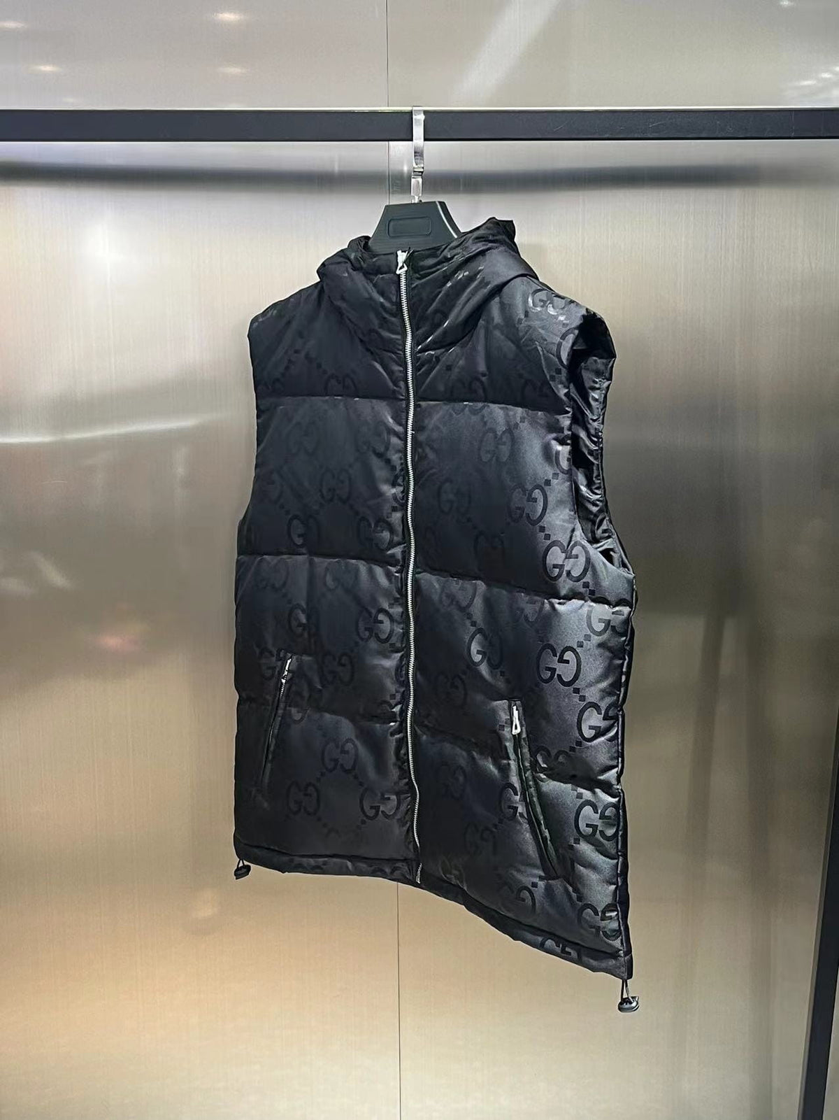 Gucci Men's Black Jumbo GG Canvas Padded Down Gilet Vest