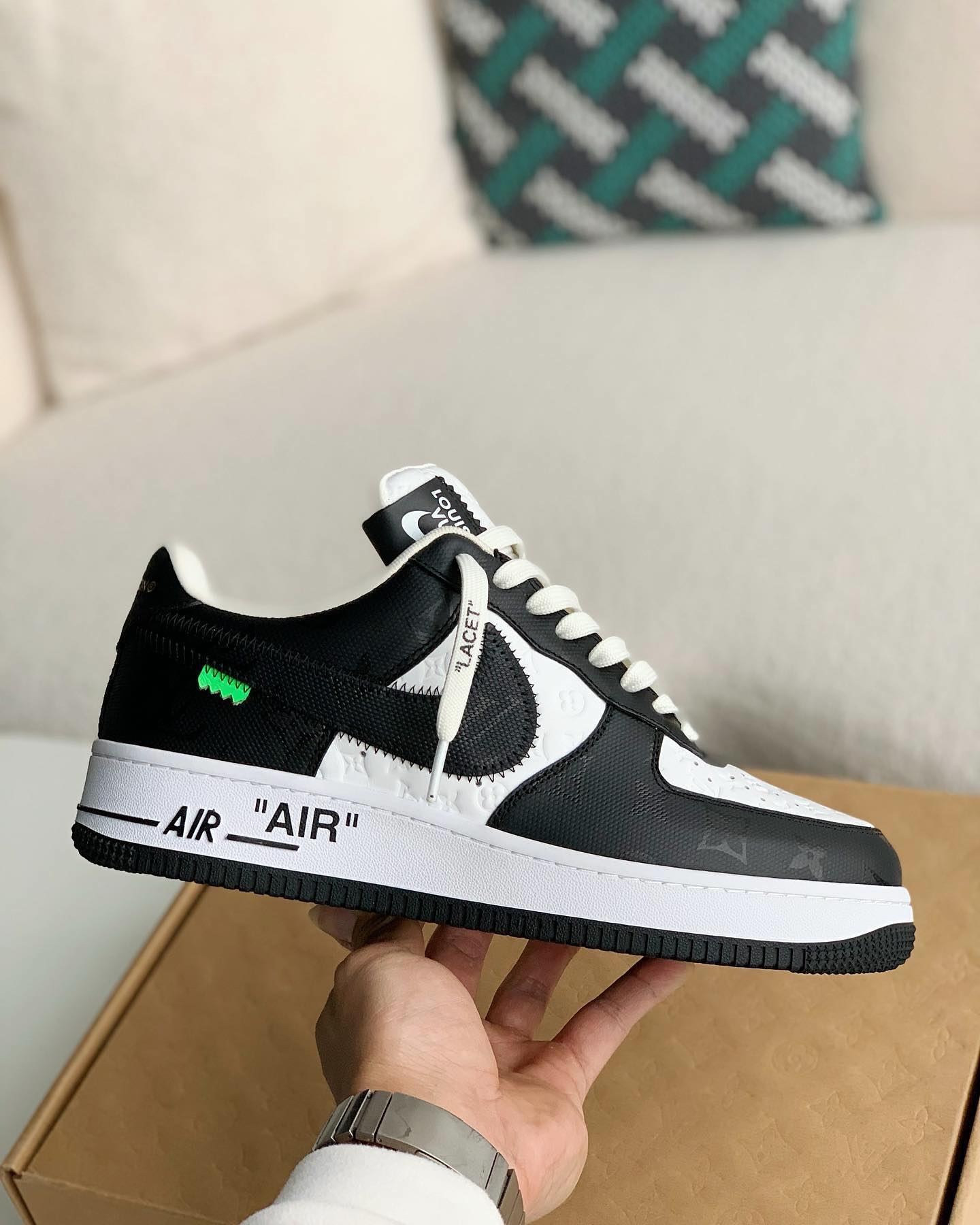 Louis Vuitton x Air Force 1 Low Black White 44