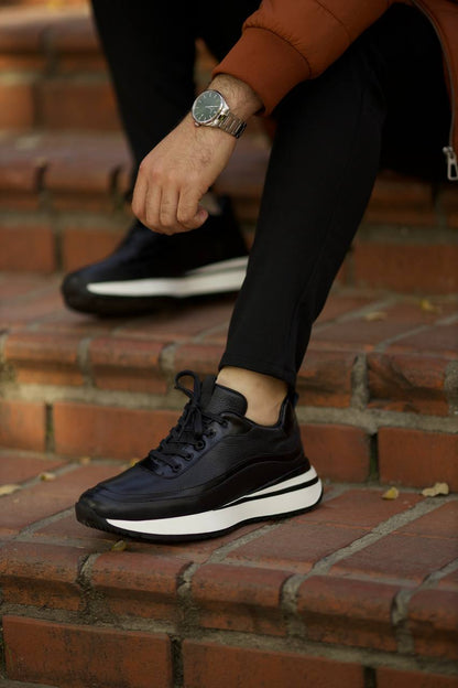 HolloShoe Stealth Wave Onyx & Optic White Maximalist Men's Trainers